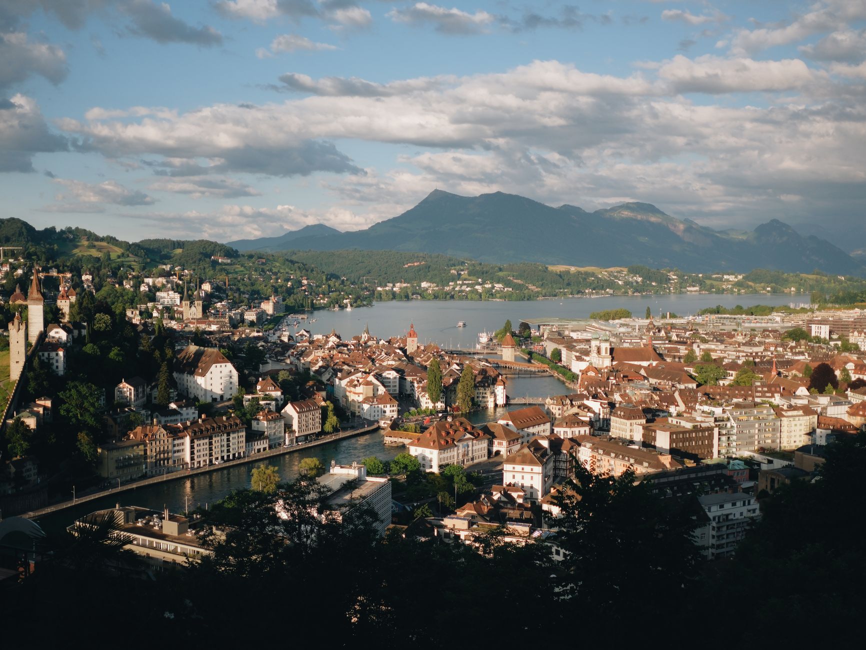Ville de Lucerne en Suisse - paysage urbain et architecture