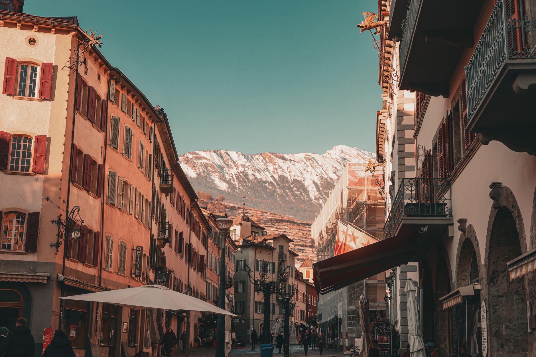 Ville de Sion en Suisse - paysage urbain et architecture